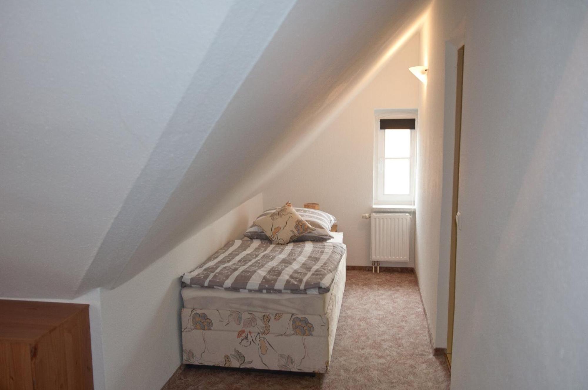 וטשאו Ferienwohnung Alte Schule מראה חיצוני תמונה